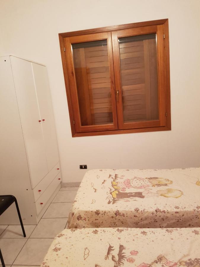 San Teodoro Centro Villa Bagian luar foto