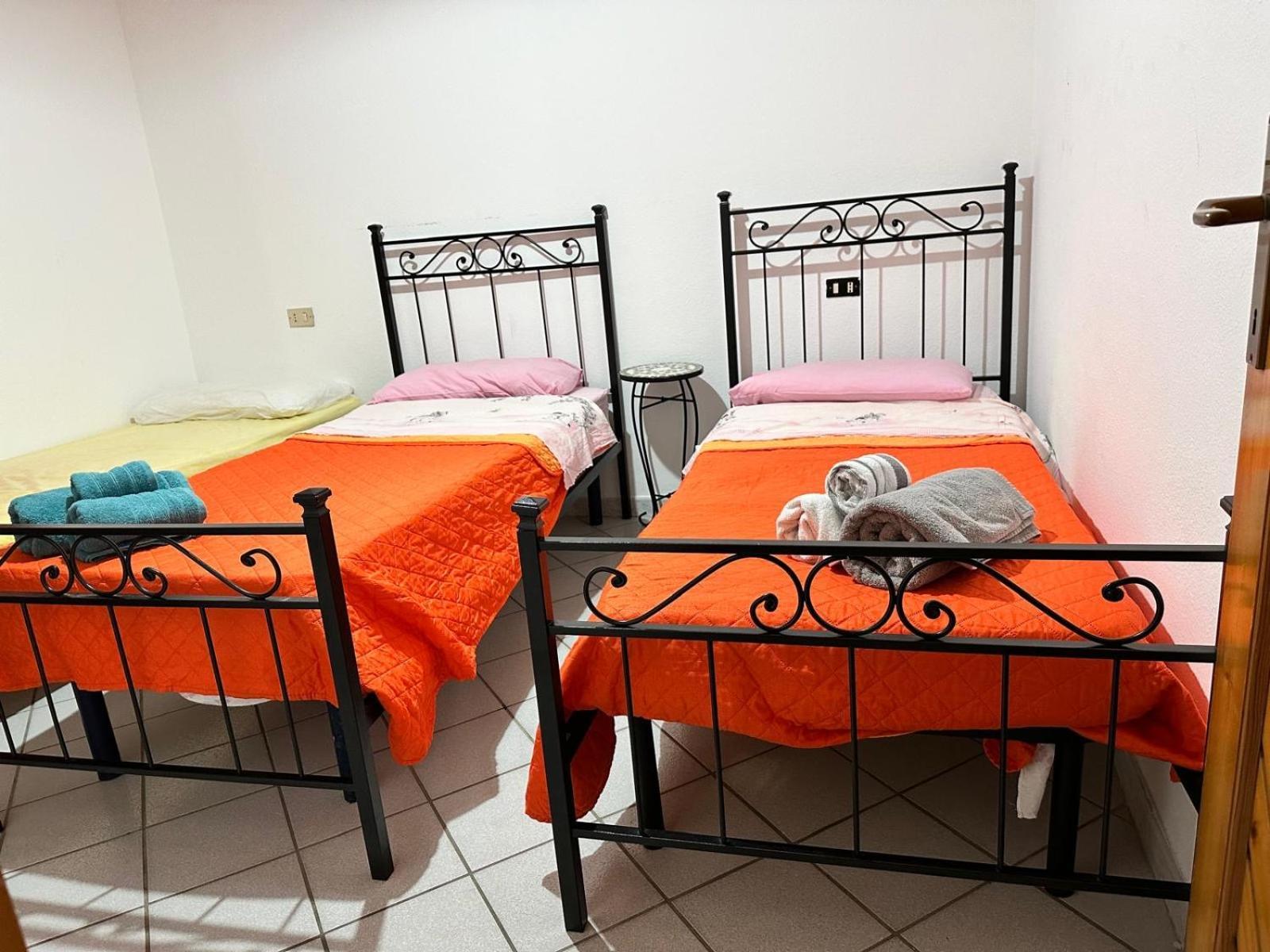 San Teodoro Centro Villa Bagian luar foto